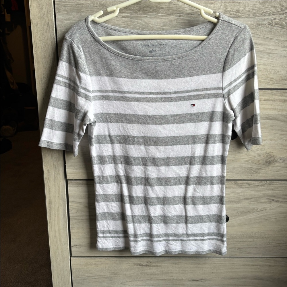 3/4 length women’s shirt